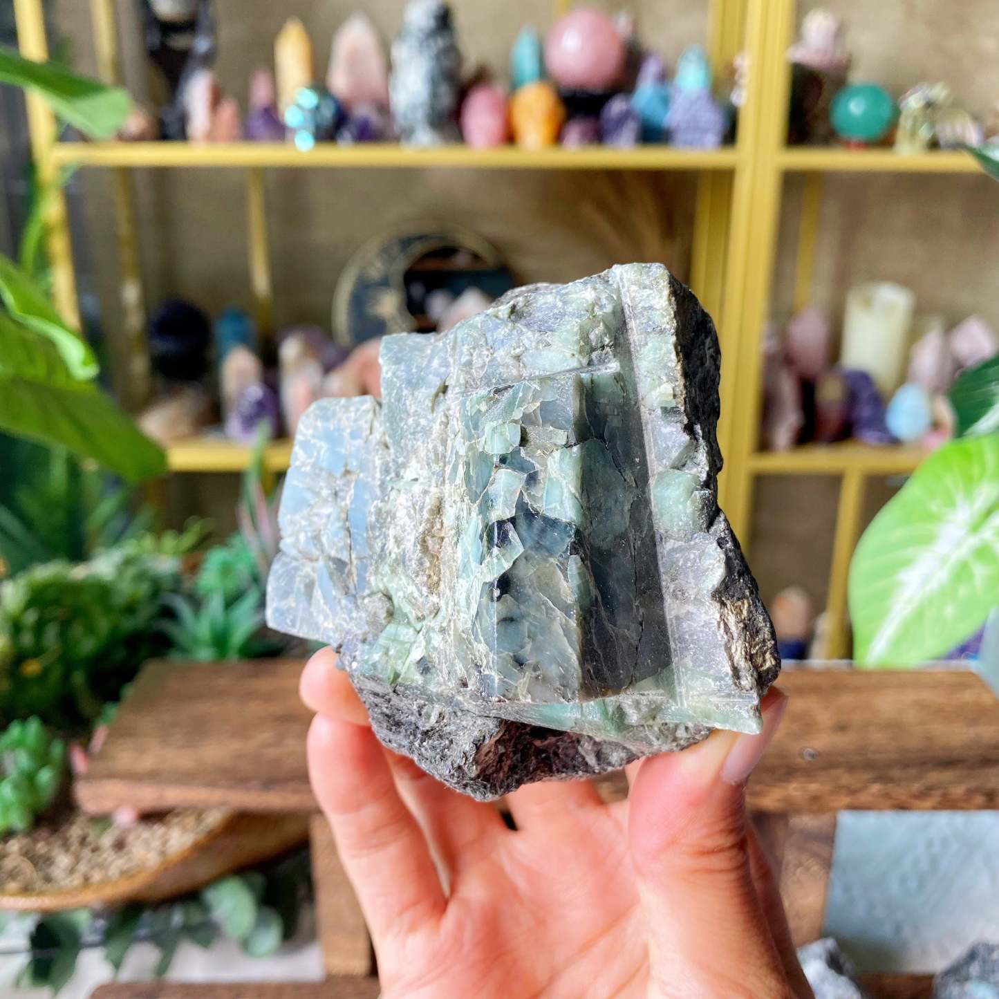 【Weekly Flash Deals】Emerald Specimen