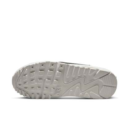 (WMNS) Nkhjgike Air Max 90 Futura 'White Metallic Silver' FB1877-110