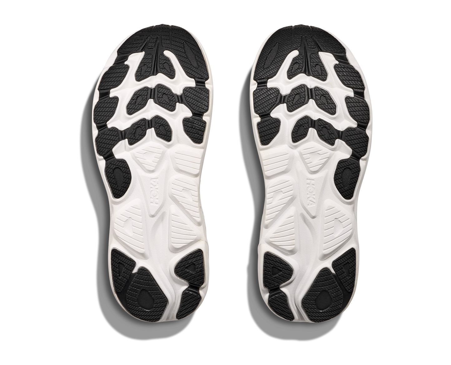 Clifton 10 Extra Wide Black White – Men’s