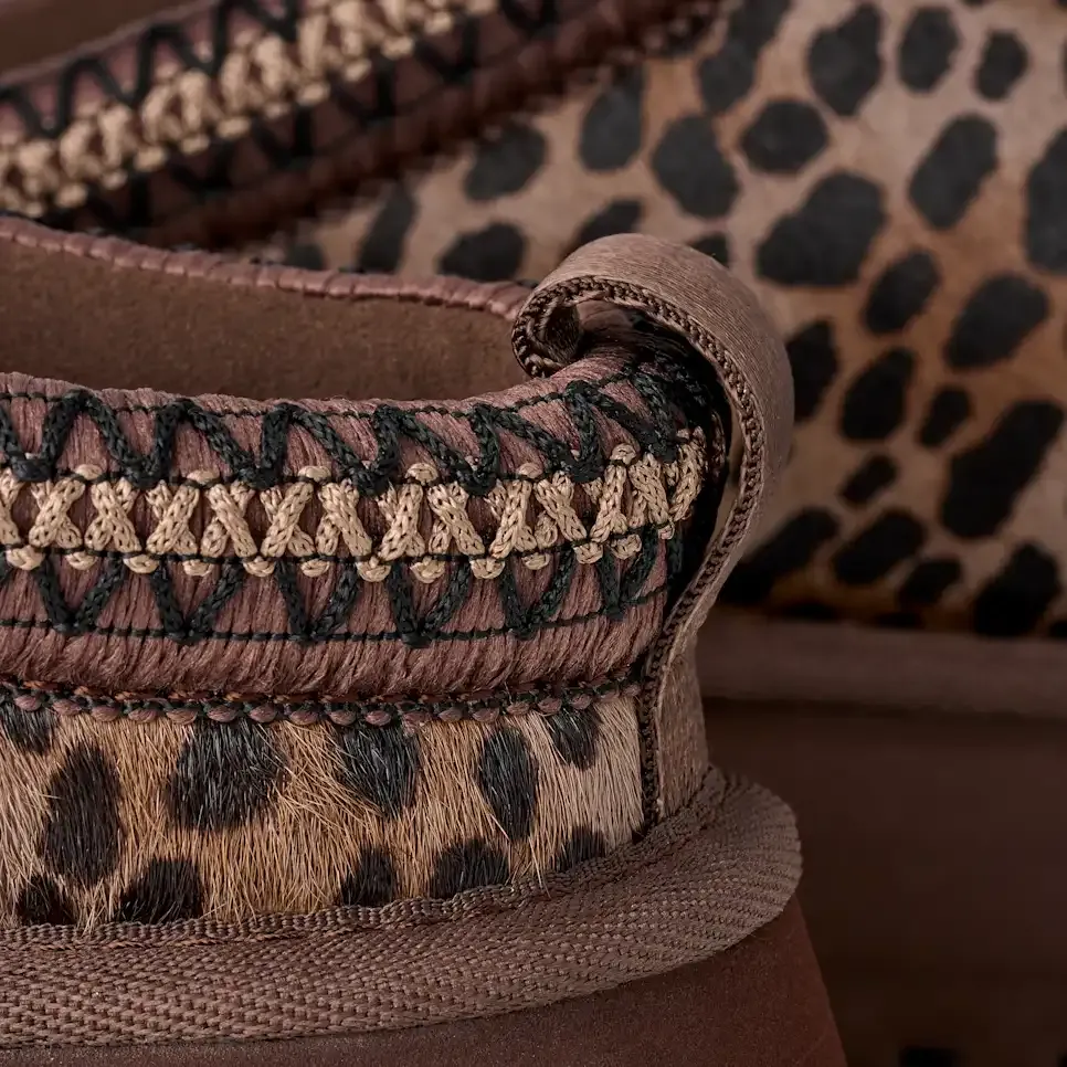 Ukhjggg Women's Tazz Caspian