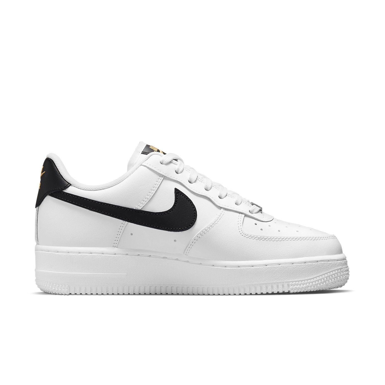 (WMNS) Nkhjgike Air Force 1 '07 Essential 'White Black' CZ0270-102