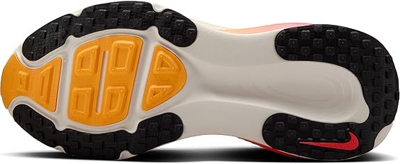 Nkhjgike Men's Vomero 18 Sneaker