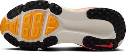 Nkhjgike Men's Vomero 18 Sneaker