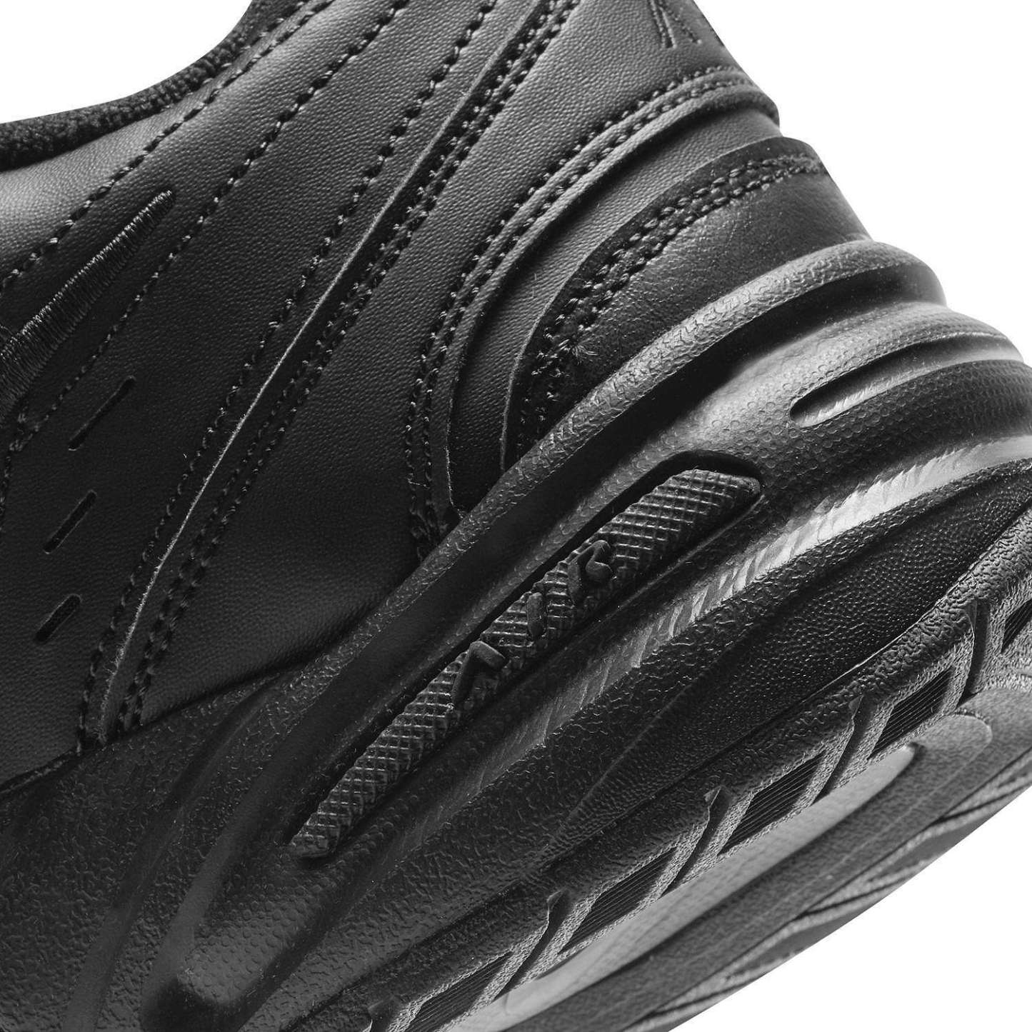 Nikhjgke Air Monarch IV Men's Cross-Training Shoes