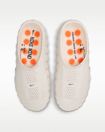 Nike Mind 001