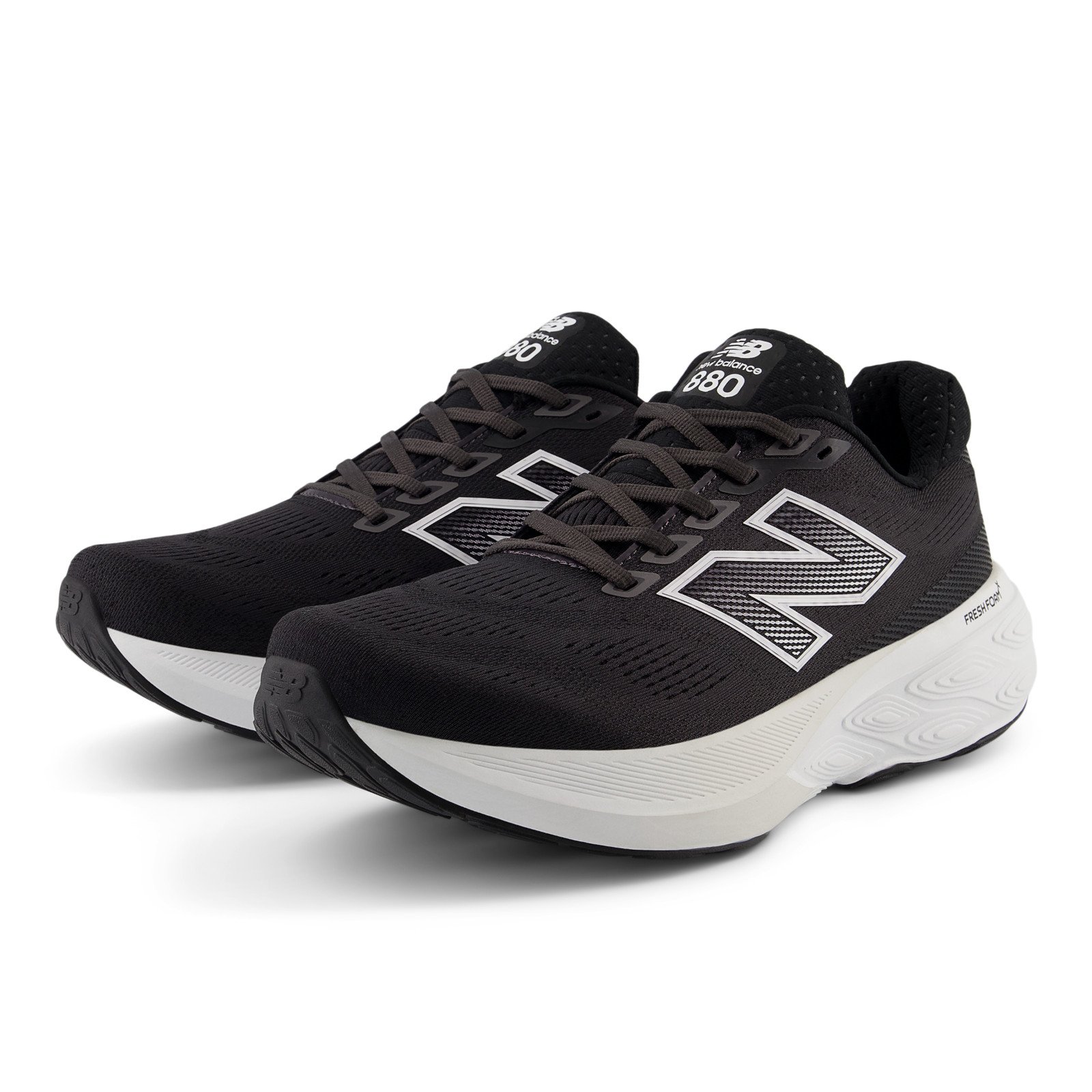 880v15 Black White – Men’s