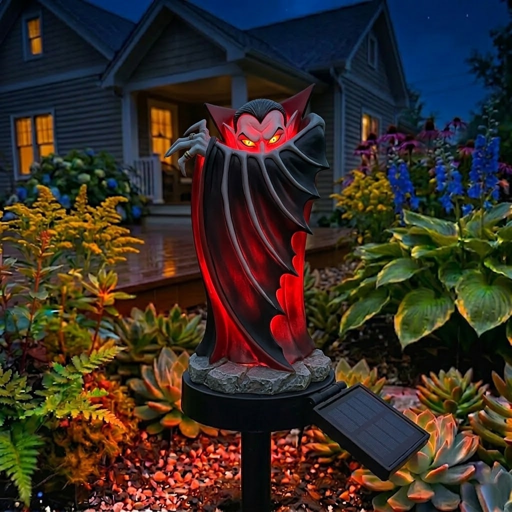 Vampire Solar Garden Light