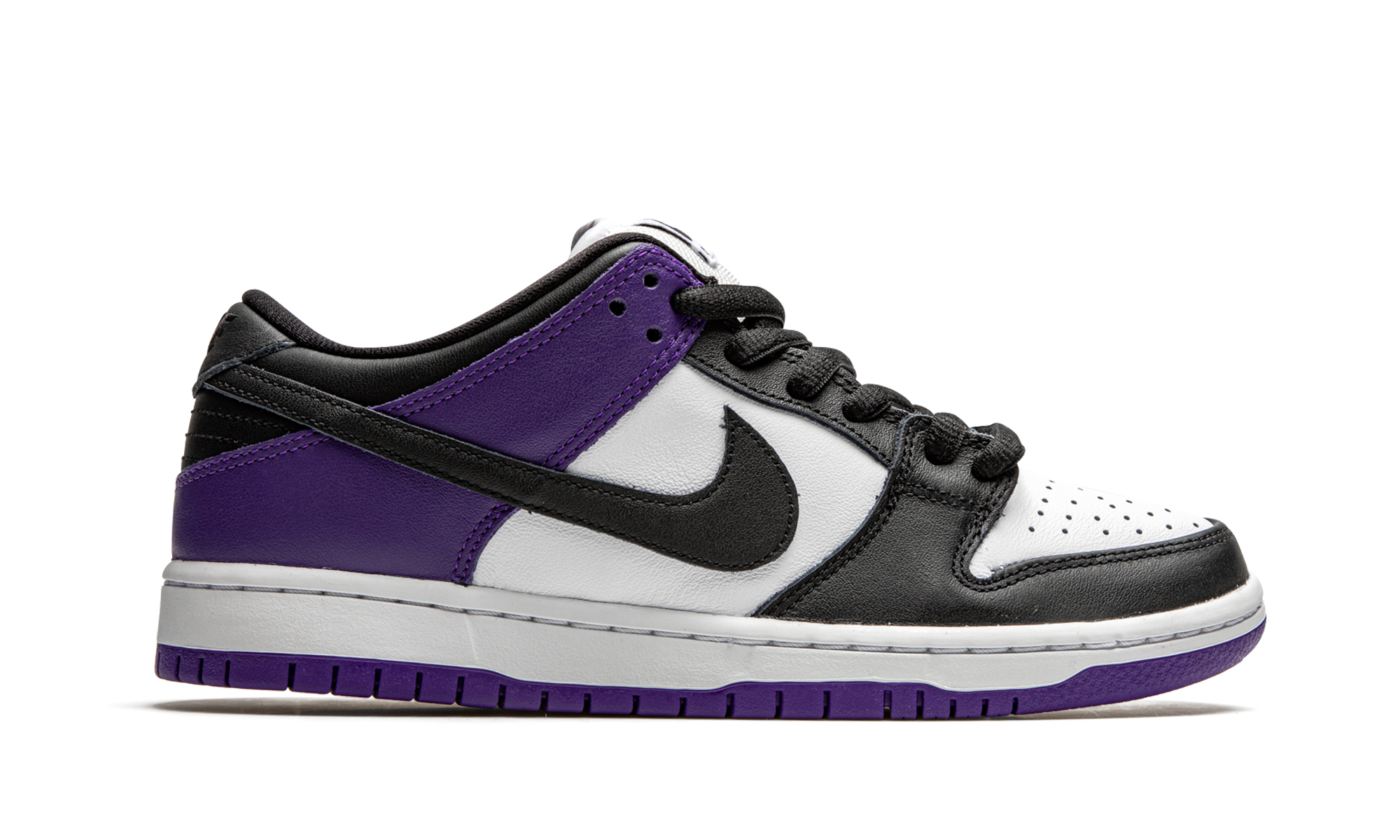 Nittgke SB Dunk Low Court Purple