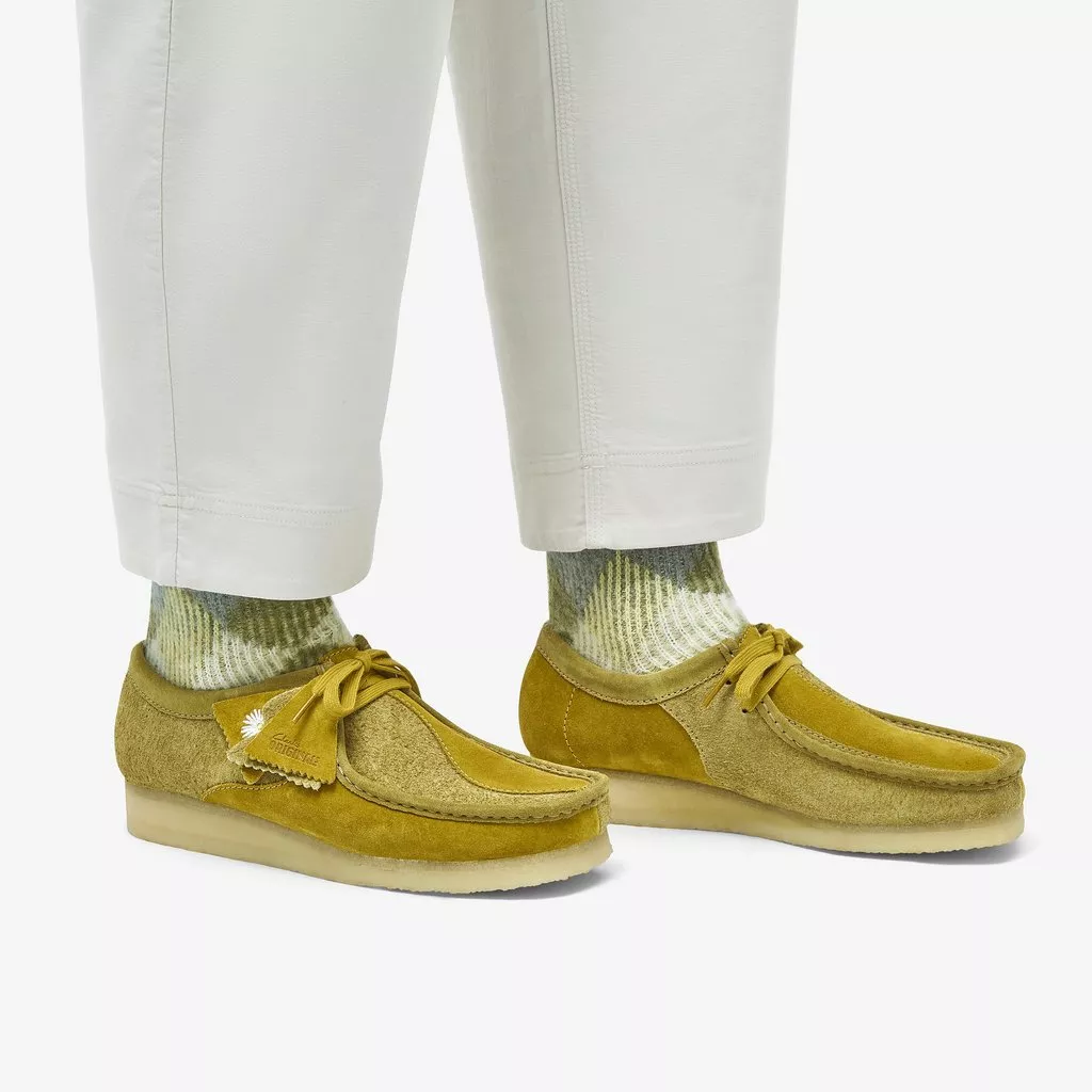 WALLABEE PALE LIME SUEDE