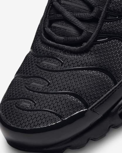 Nittgke Air Max Plus Triple Black