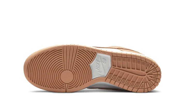 Nittgke SB Dunk Low Pro ISO Light Cognac