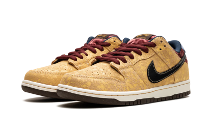 Nittgke SB Dunk Low City of Cinema