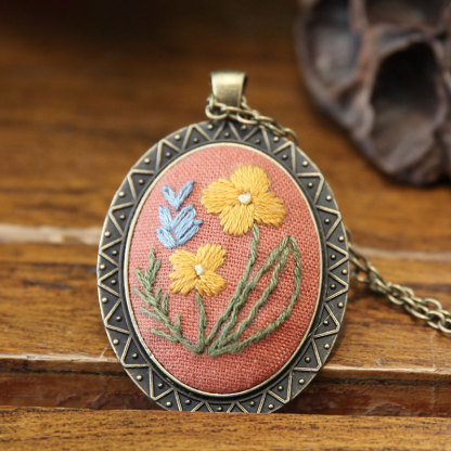 DIY Necklace - Chrysanthemum