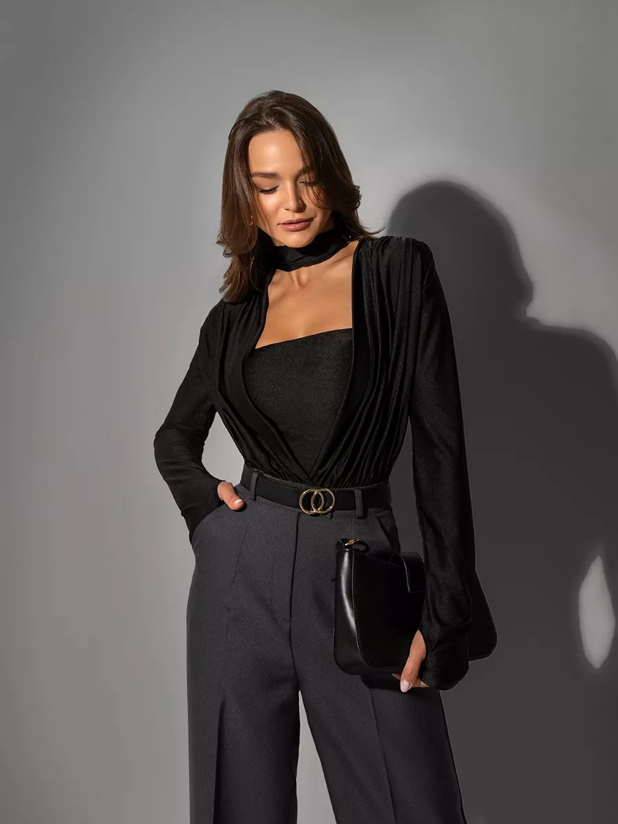 Women’s V-Neck Long Sleeve Romper