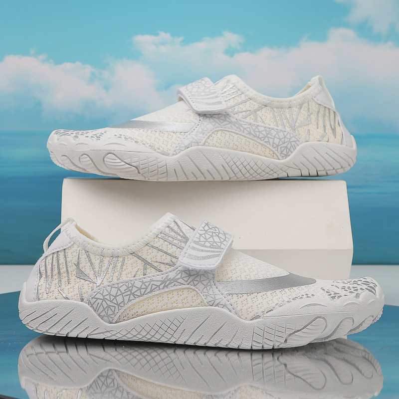 New Ultra-Light Unisex Water Shoes