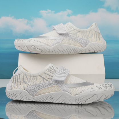 New Ultra-Light Unisex Water Shoes