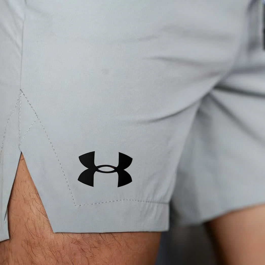 ❄UA Tech™ Shorts
