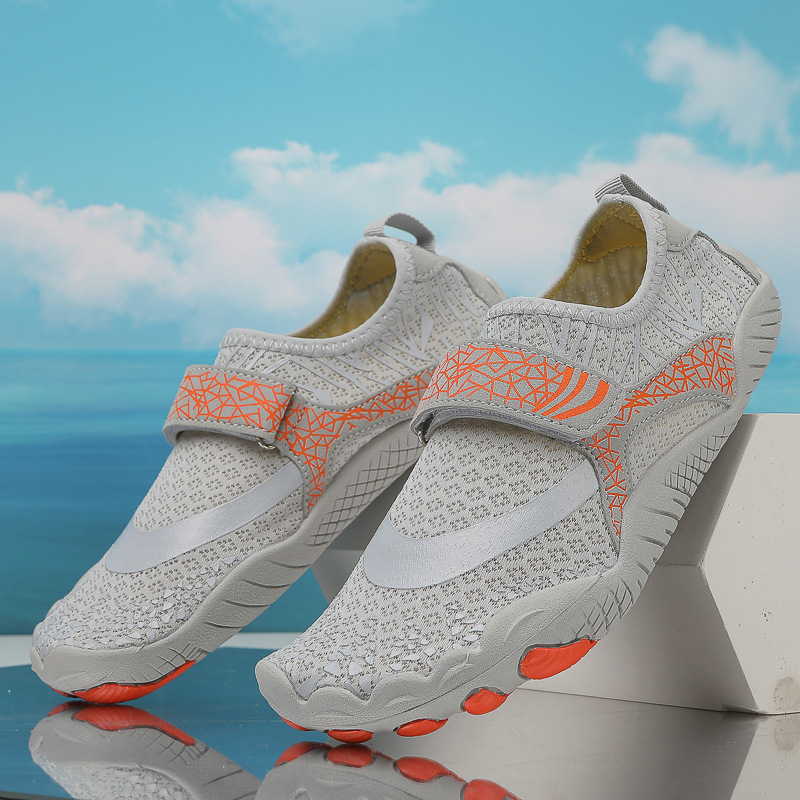 New Ultra-Light Unisex Water Shoes