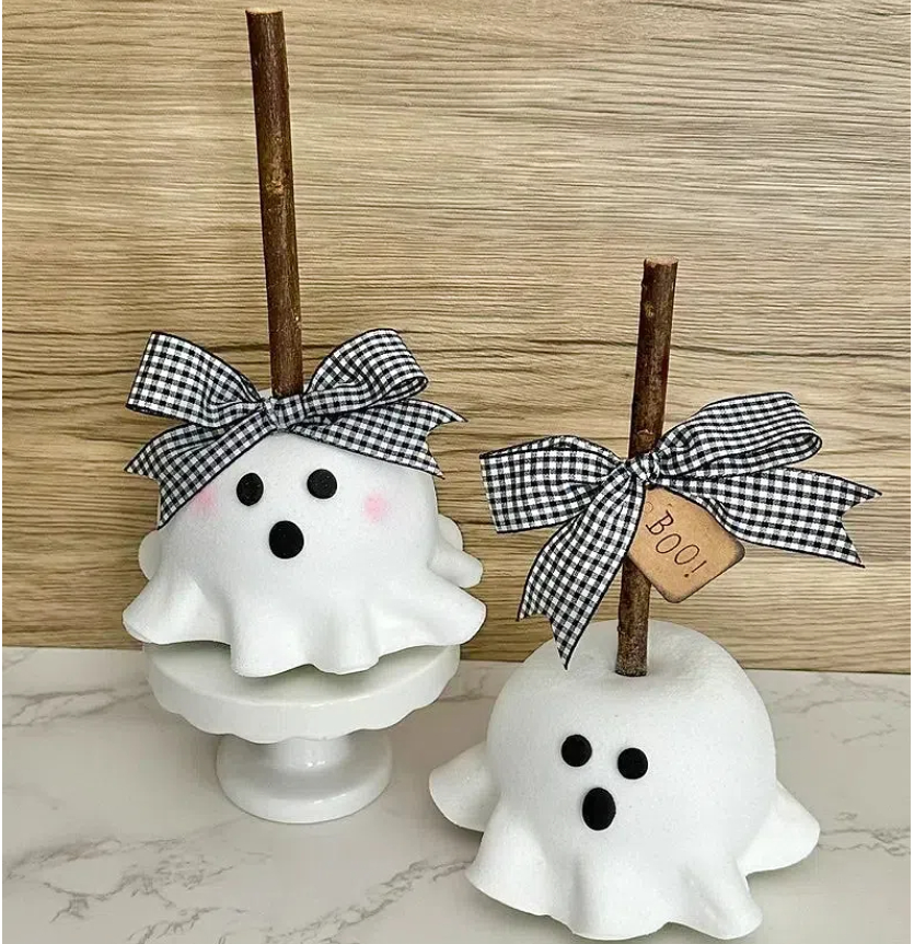Halloween Ghost Apple