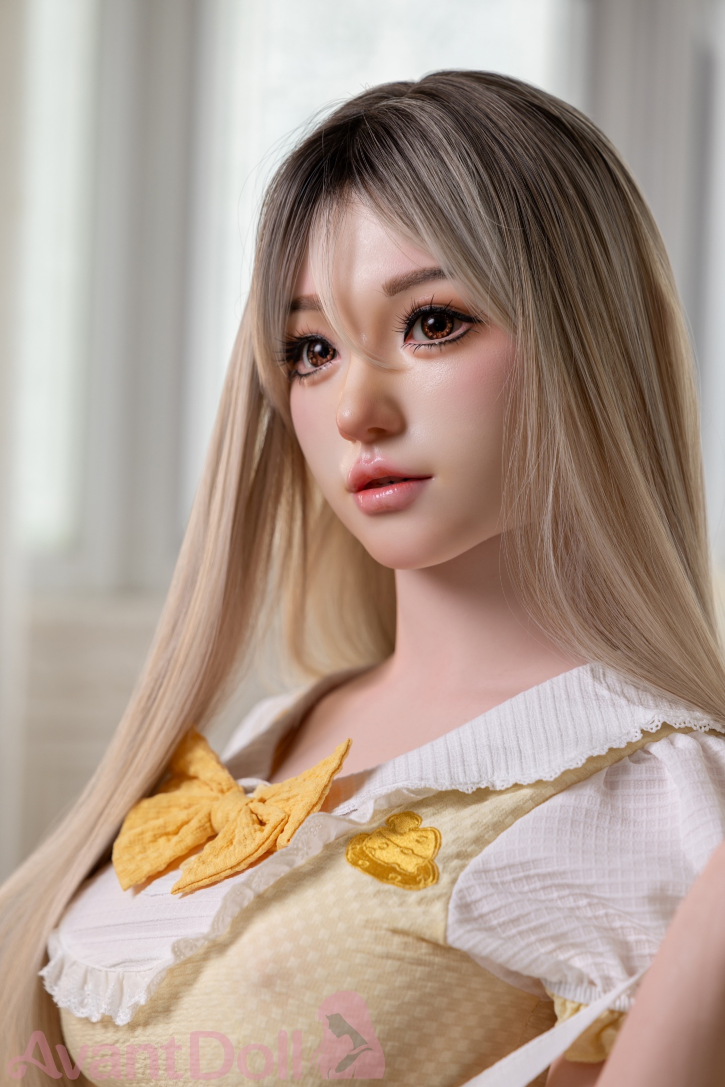 Sue 165cm F Cup Ultra-Realistic Silicone Doll, Lifelike Skin Texture