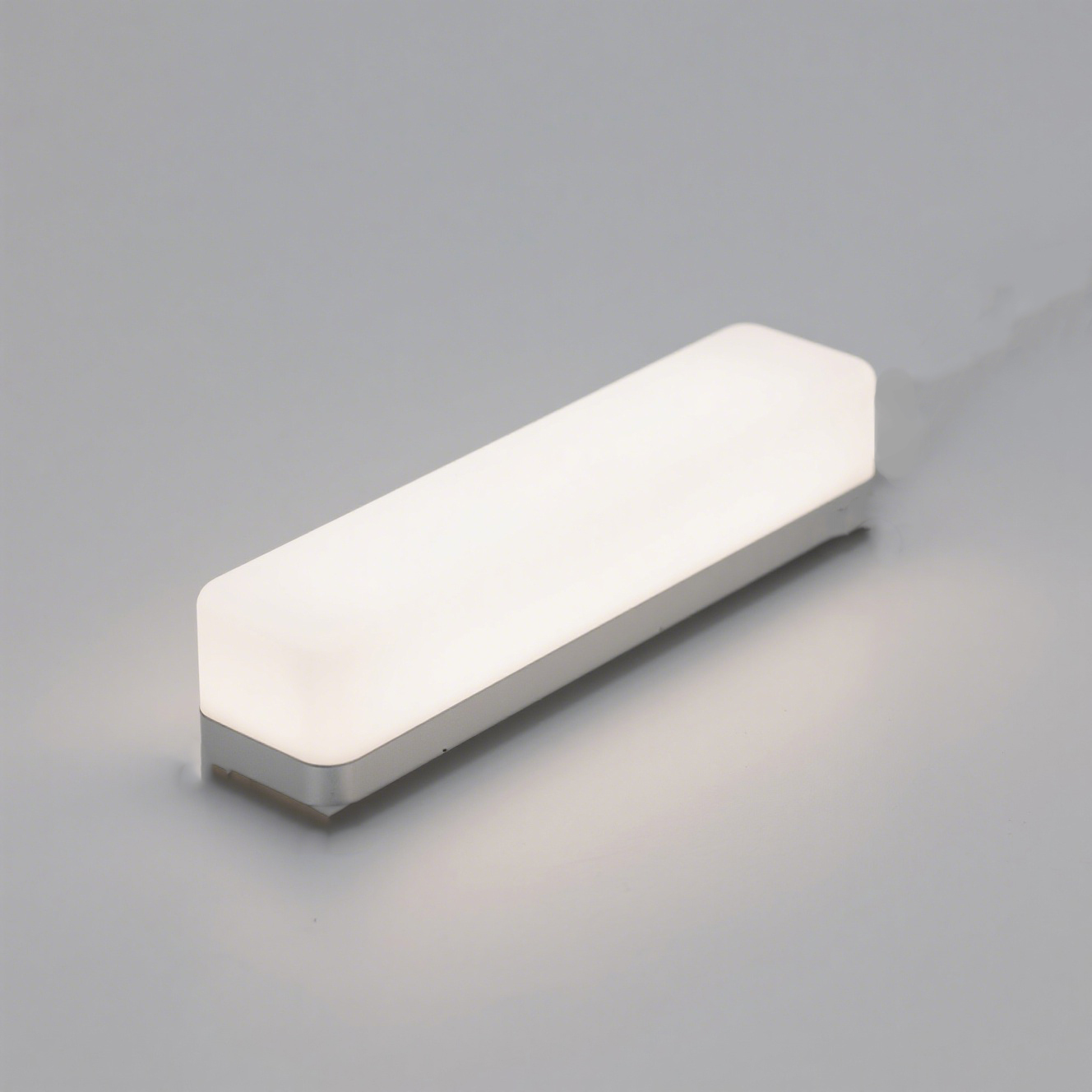 Lampka nocna do sypialni 