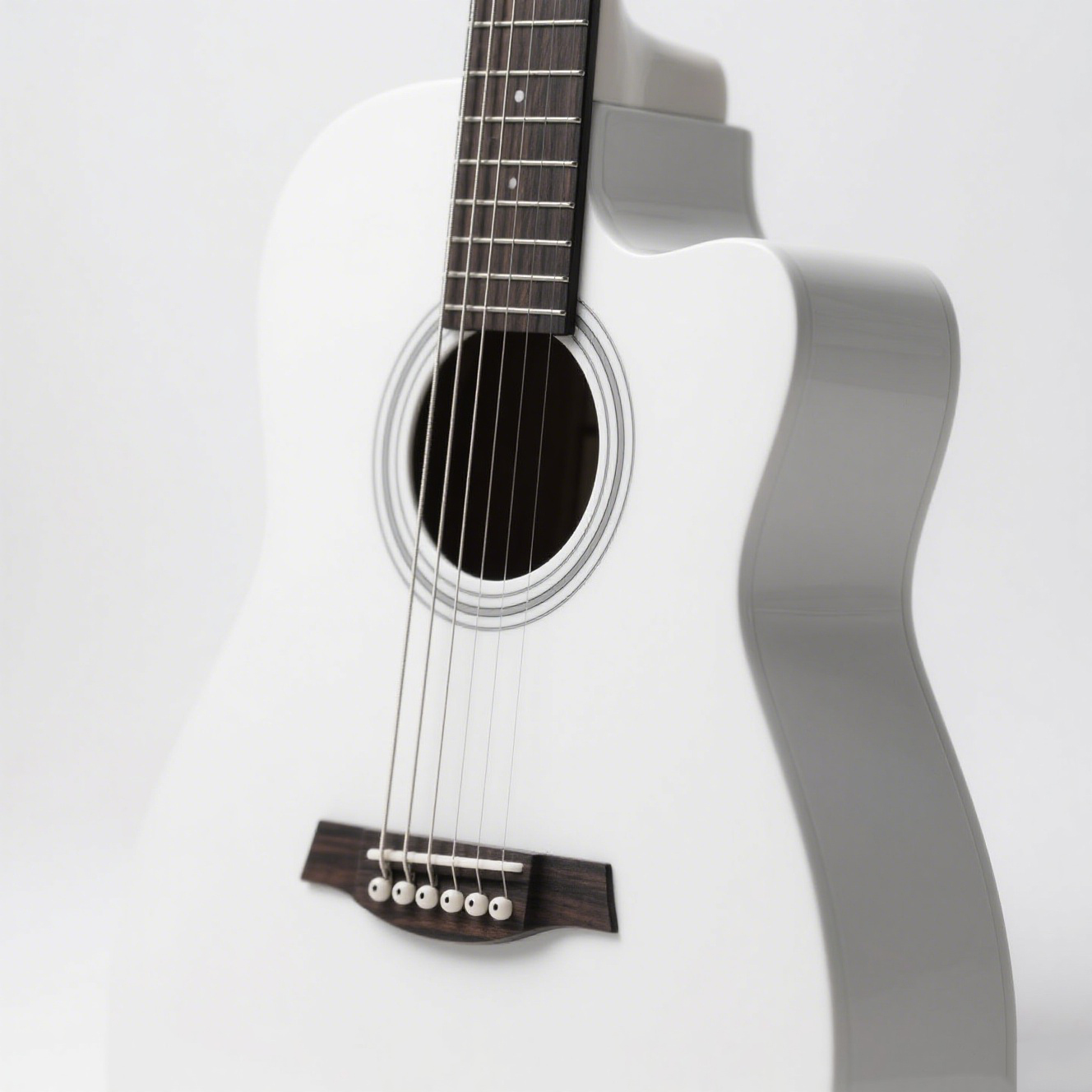 Chitară clasică din molid masiv