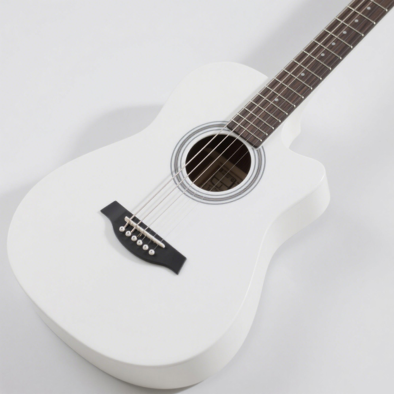 Chitară clasică din molid masiv