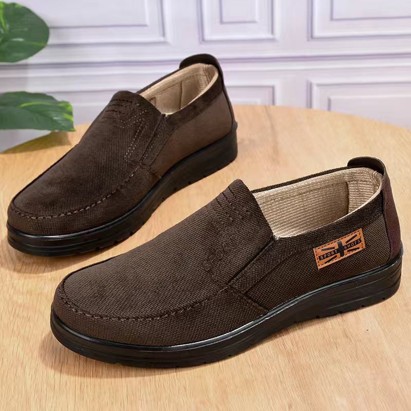 Breathable soft sole lightweight non-slip casual men's shoes