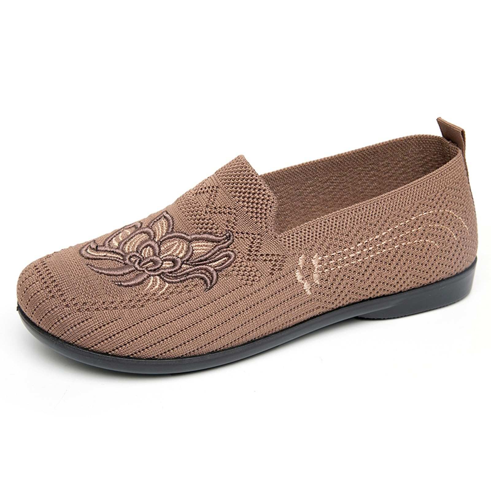 2026 Spring Embroidered Slip-On Women'S Shoes Flat Fashion Casual Mom Shoes Women'S Loafers