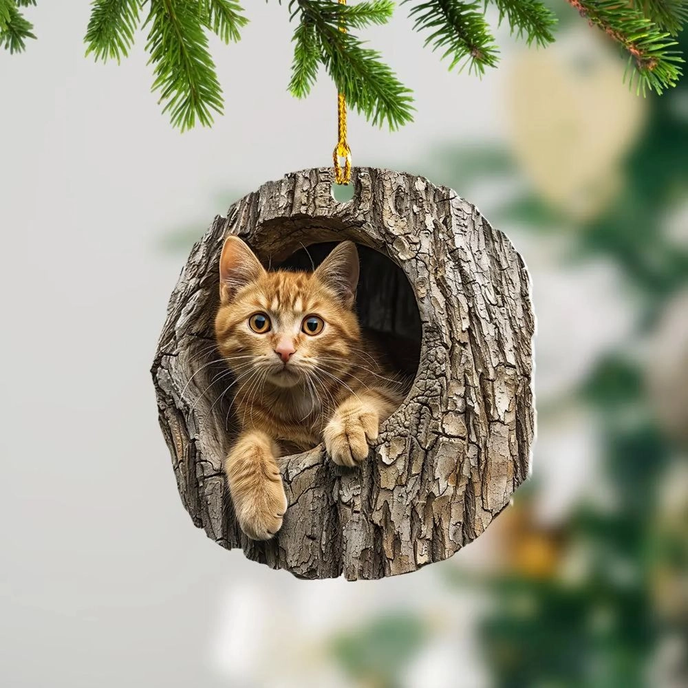 🎁❤️Forest Tree Hole Cat Ornament – ​​Cozy Forest Christmas Decoration