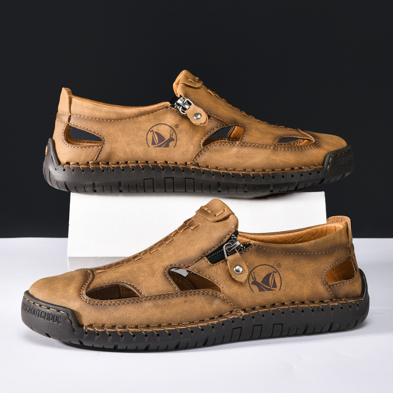 Summer New Men'S Baotou Sandals, Fashionable And Breathable Outdoor Casual Shoes, Stitched Hollow Beach Shoes