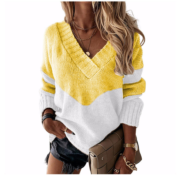 🔥70% OFF TODAY🎁Women's V-neck sweater with contrasting color block design.