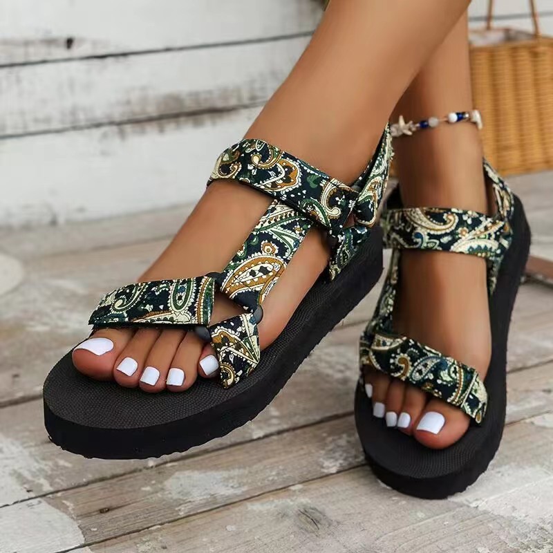 The Latest Summer Casual Sandals for Women in 2025 (to Help Relieve Foot Pain)