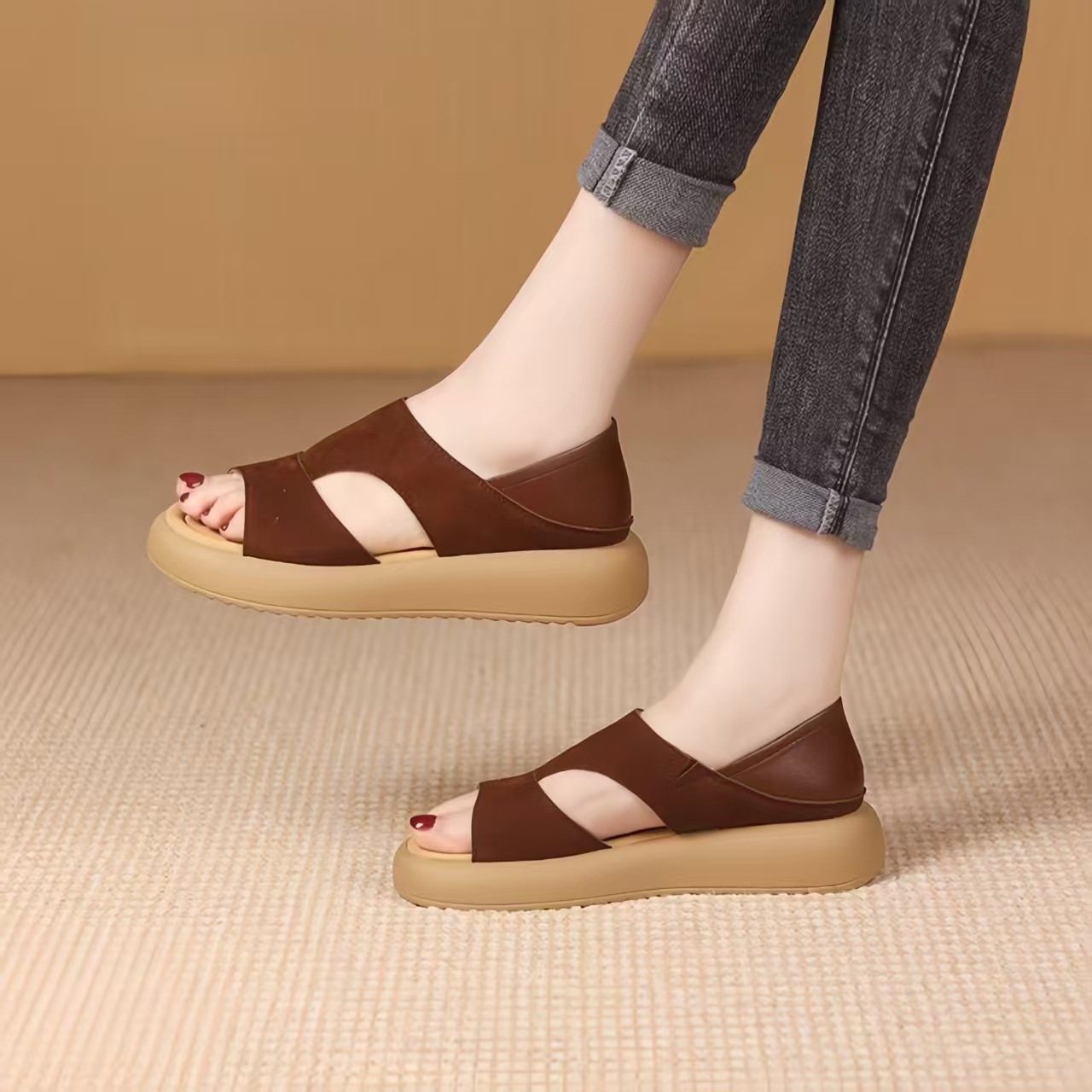 🔥New Arrivals 60% off🔥 2025 Latest Summer Sandals for Women (Relieve Pain in Footsteps)