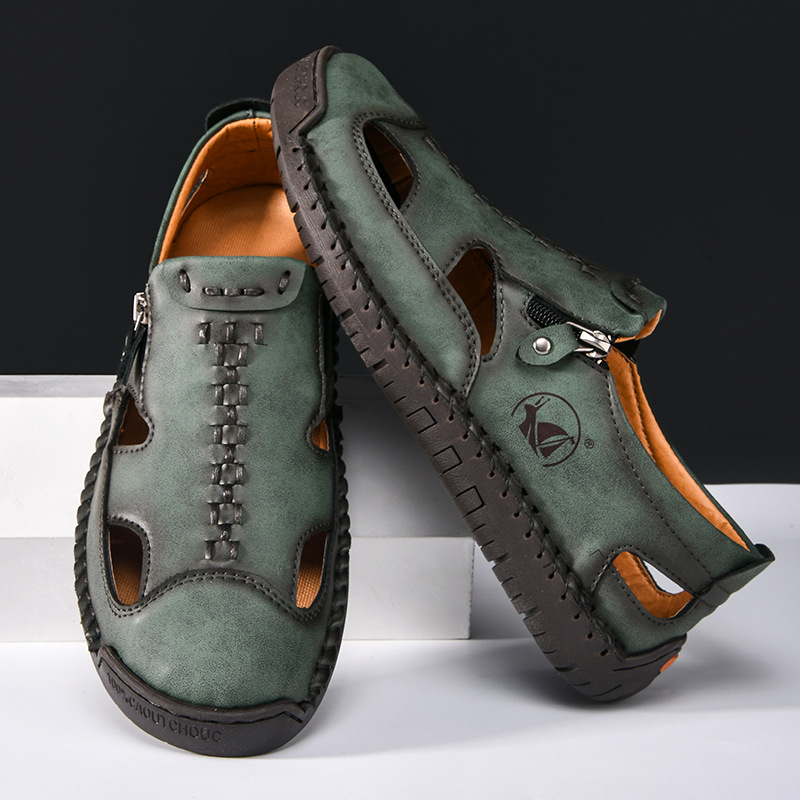 Summer New Men'S Baotou Sandals, Fashionable And Breathable Outdoor Casual Shoes, Stitched Hollow Beach Shoes