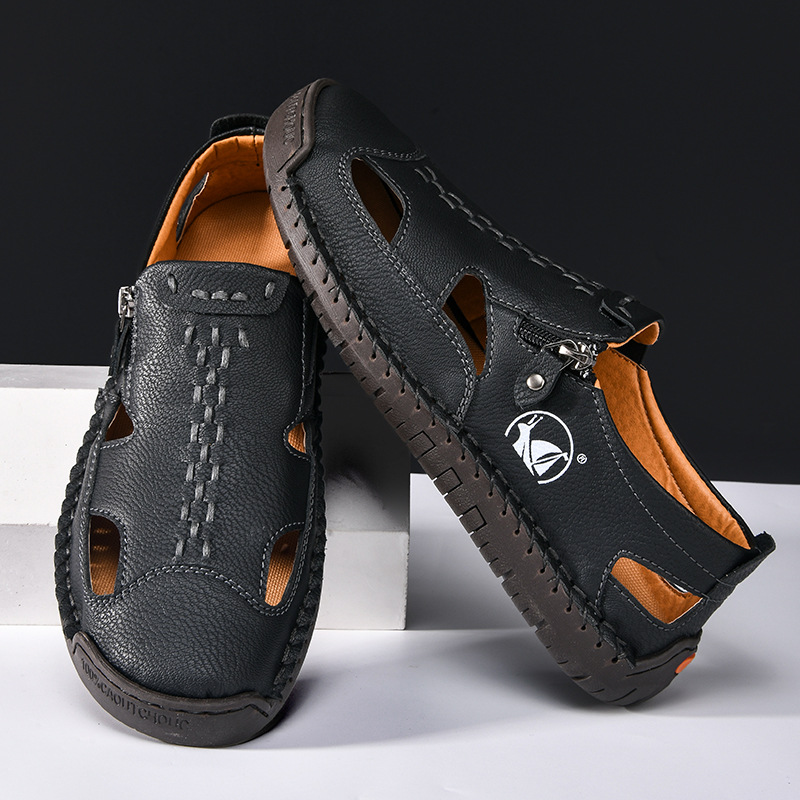 Summer New Men'S Baotou Sandals, Fashionable And Breathable Outdoor Casual Shoes, Stitched Hollow Beach Shoes
