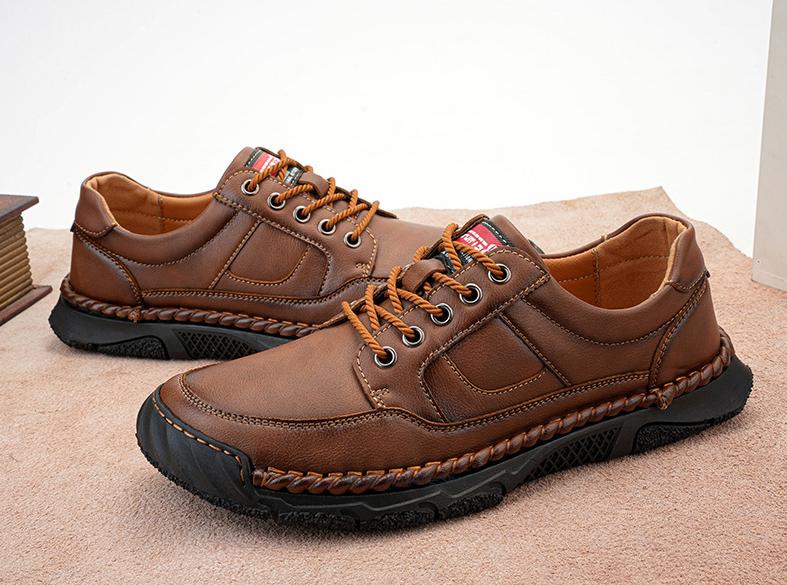 Hand-stitched men's loafers with anti-collision and anti-slip features.