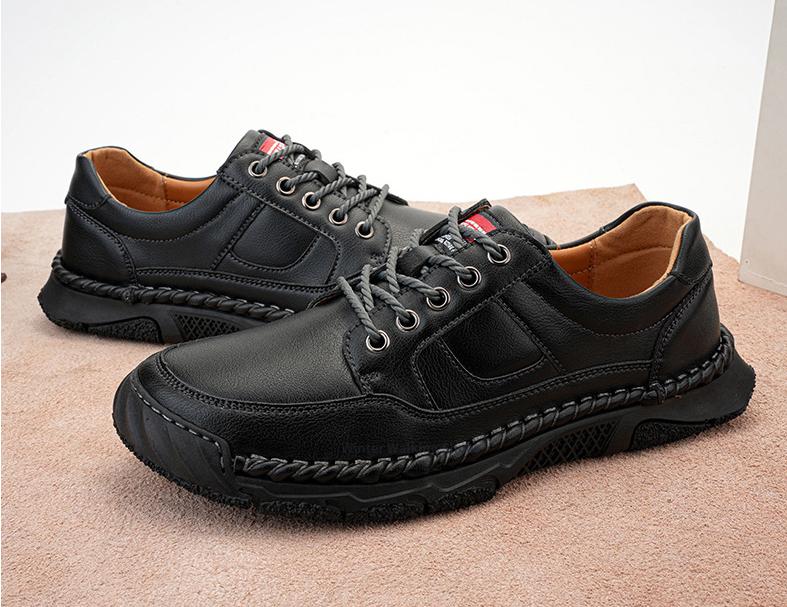 Hand-stitched men's loafers with anti-collision and anti-slip features.