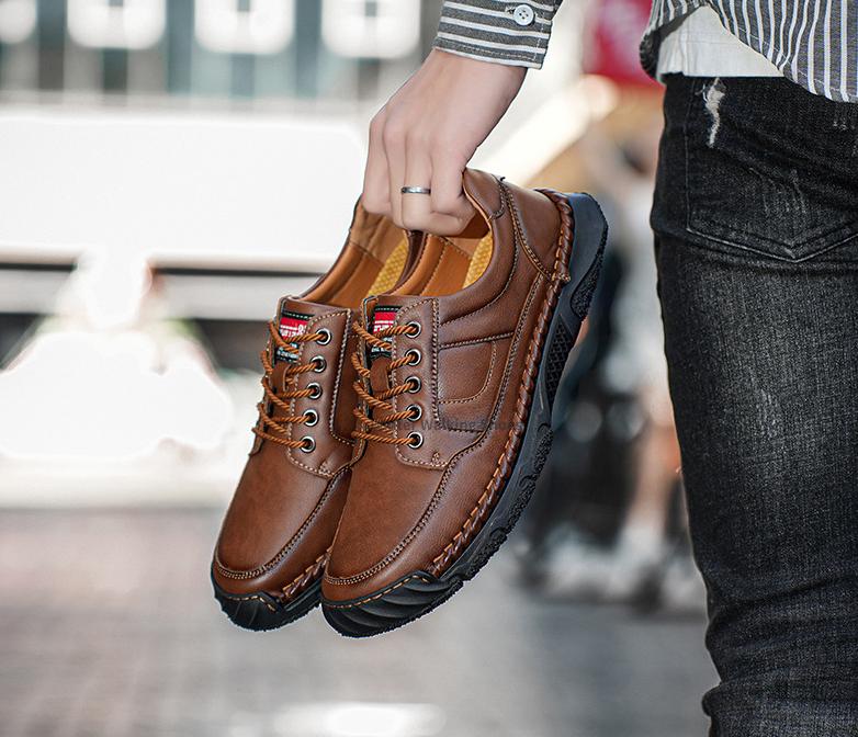 Hand-stitched men's loafers with anti-collision and anti-slip features.