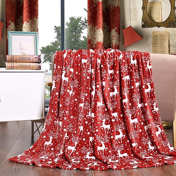 Elegant Comfort Velvet Touch Ultra Plush Christmas Holiday Printed Fleece Throw/Blanket