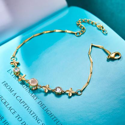 Custom Photo Projection Bracelet Four-leaf Clover Projection Bracelet Gift for Women
