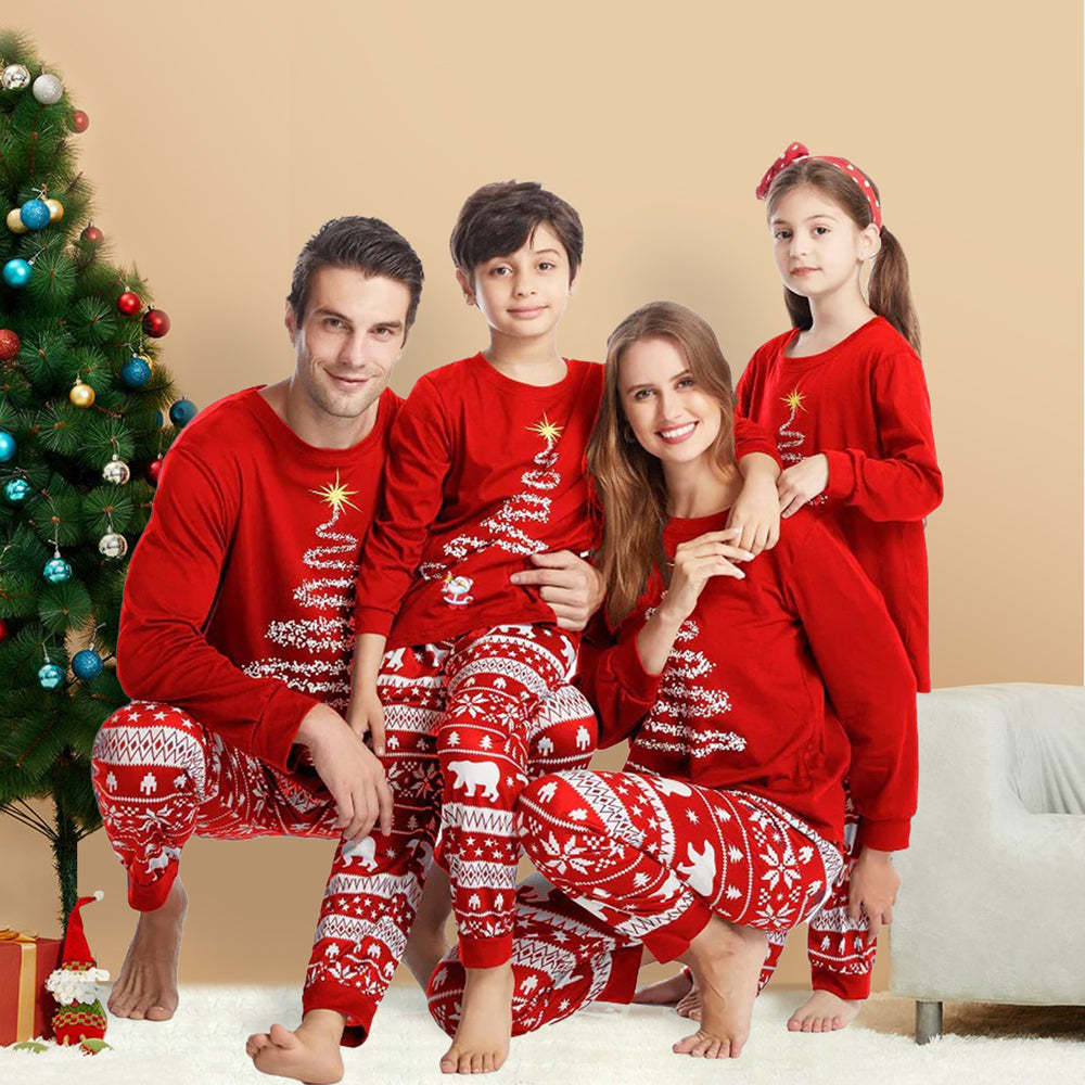 Christmas Family Matching Pajama Set Cotton Blended Christmas Themed Loungewear for the Whole Family