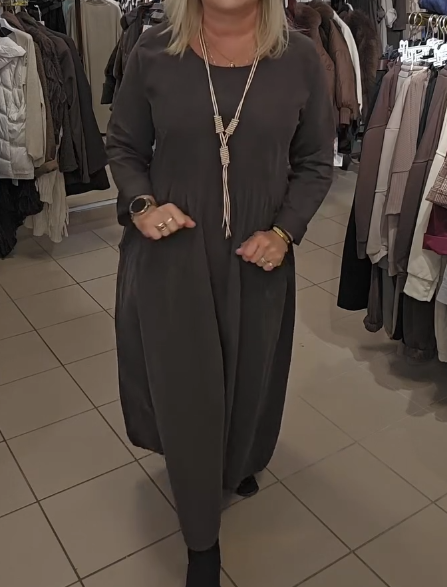 🎁WYPRZEDAŻ OSTATNIEGO DNIA -49% ZNIŻKI🎁Jesienna sukienka z okrągłym dekoltem i kieszeniami