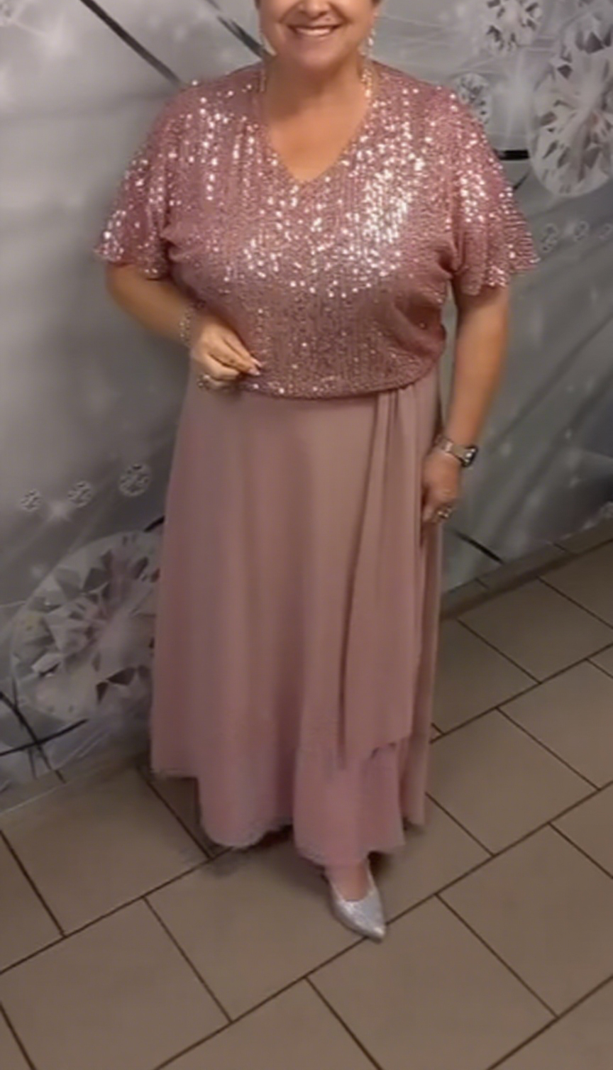 Różowa Sukienka Sequinowa