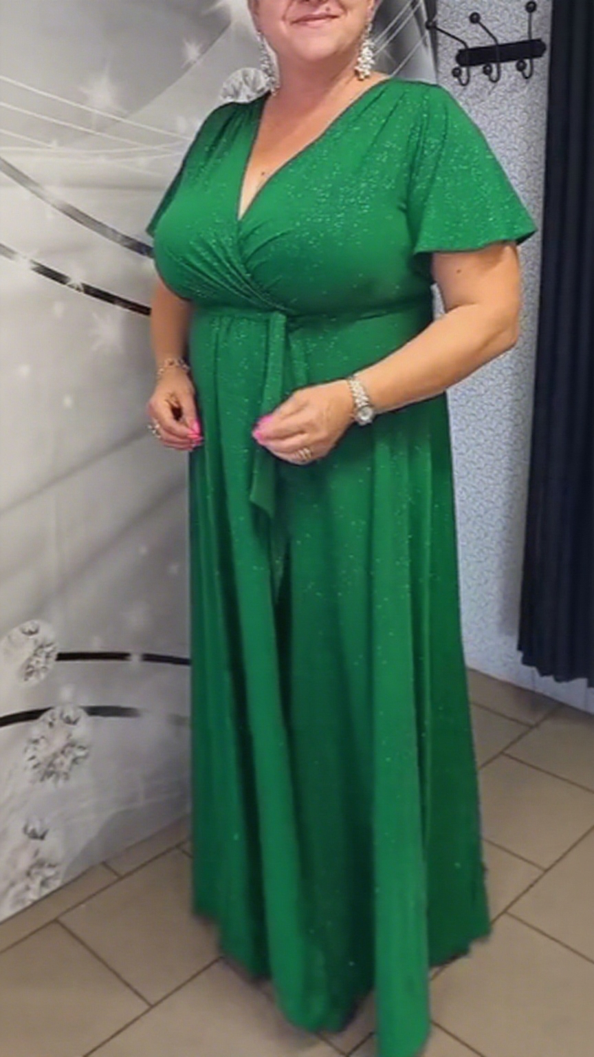 Elegancka Sukienka z Dekoltem V