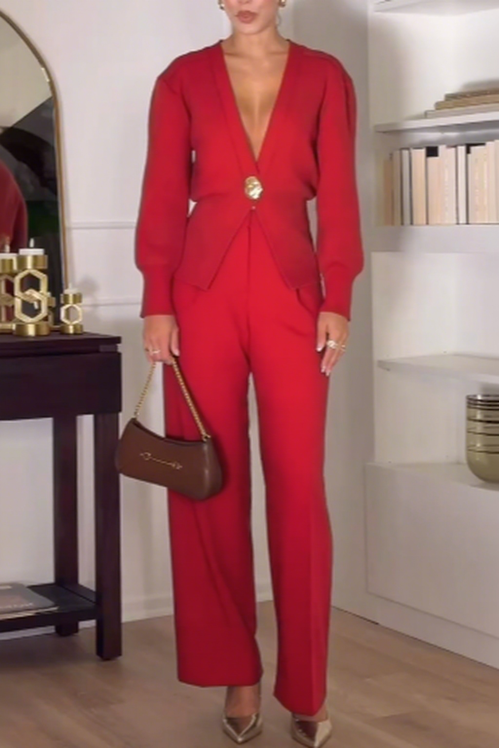 Stylowa Ciemna Suknia