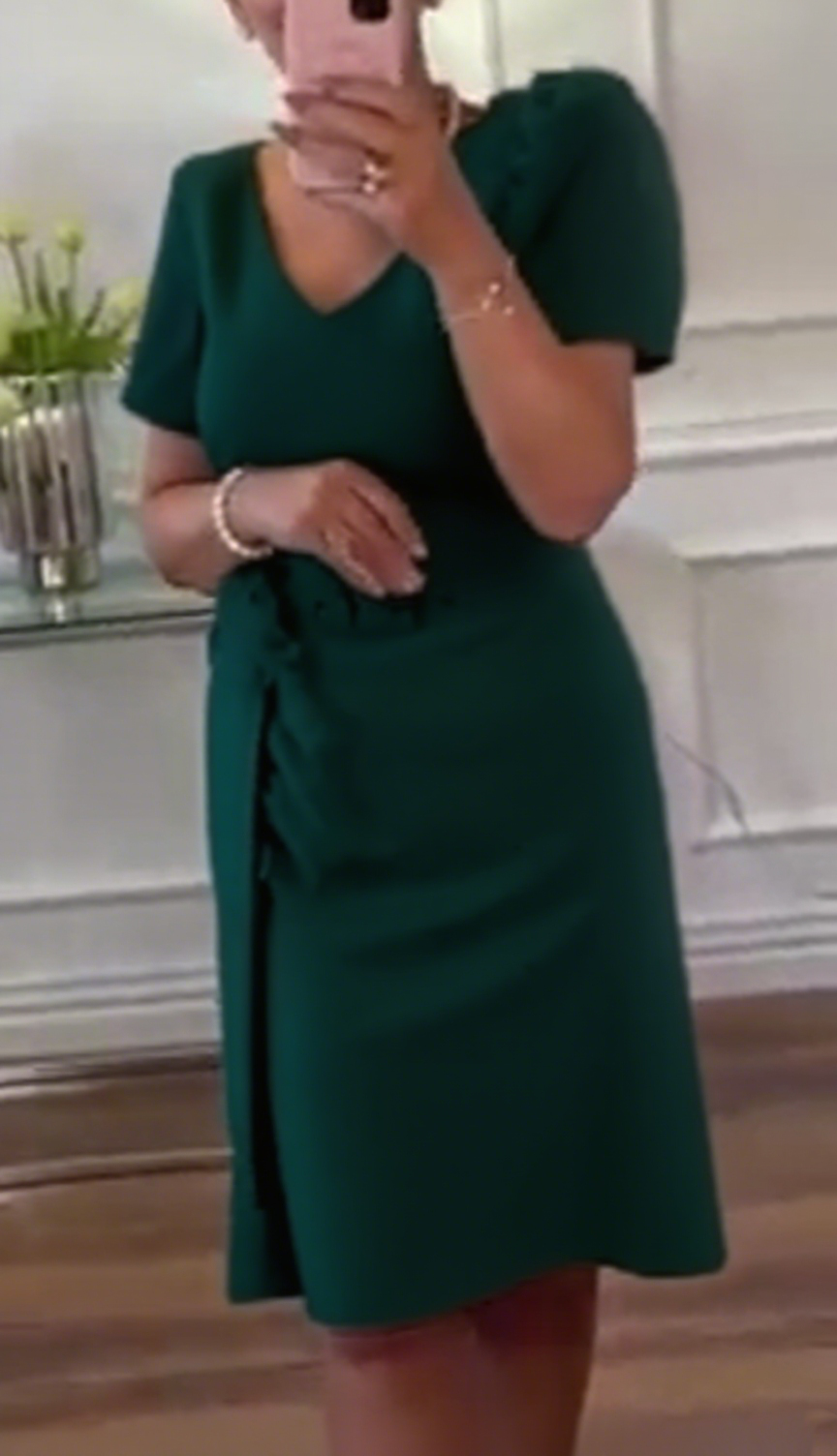 Suknia ozdobna z falbankami