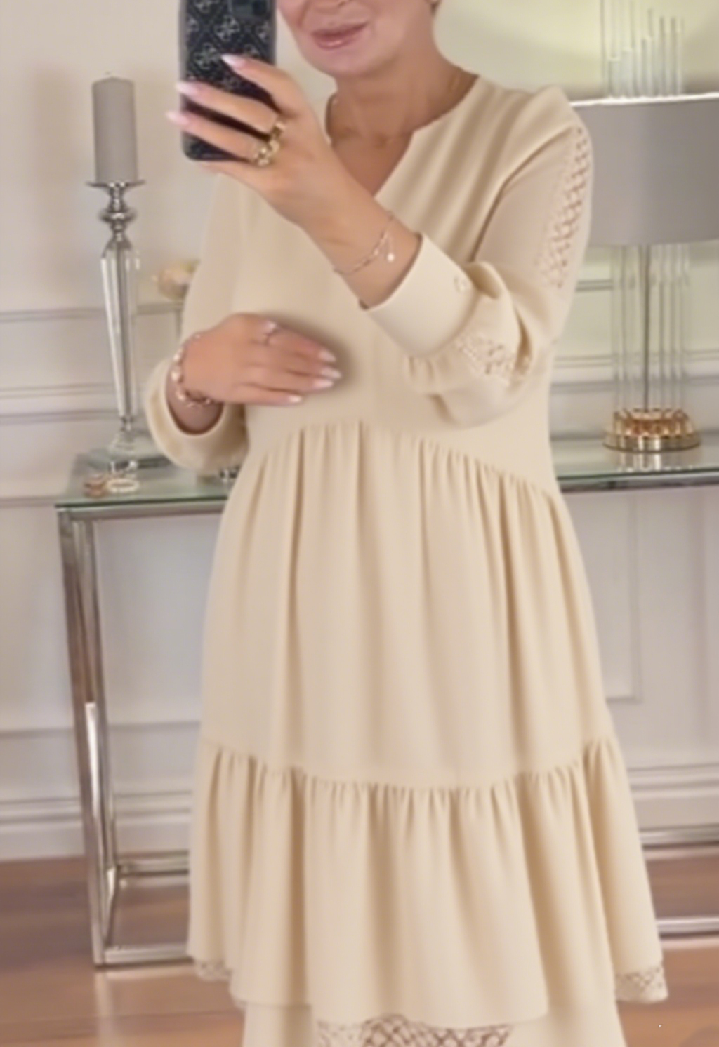 Suknia damska z falbankami