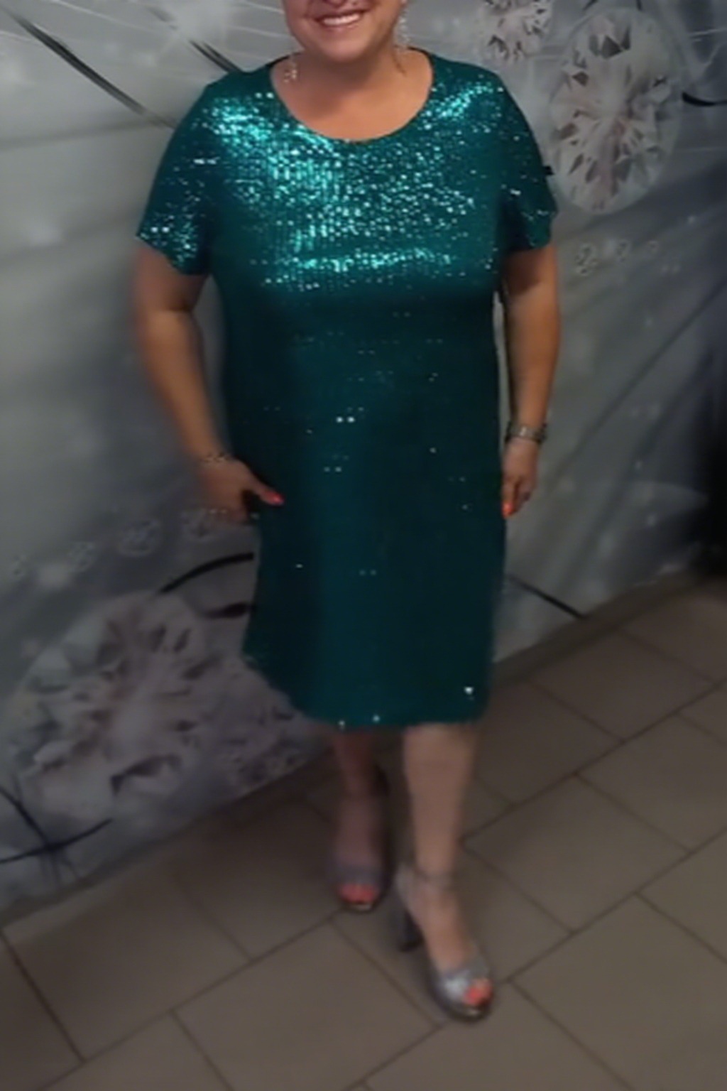 Sukienka z Pailletkami