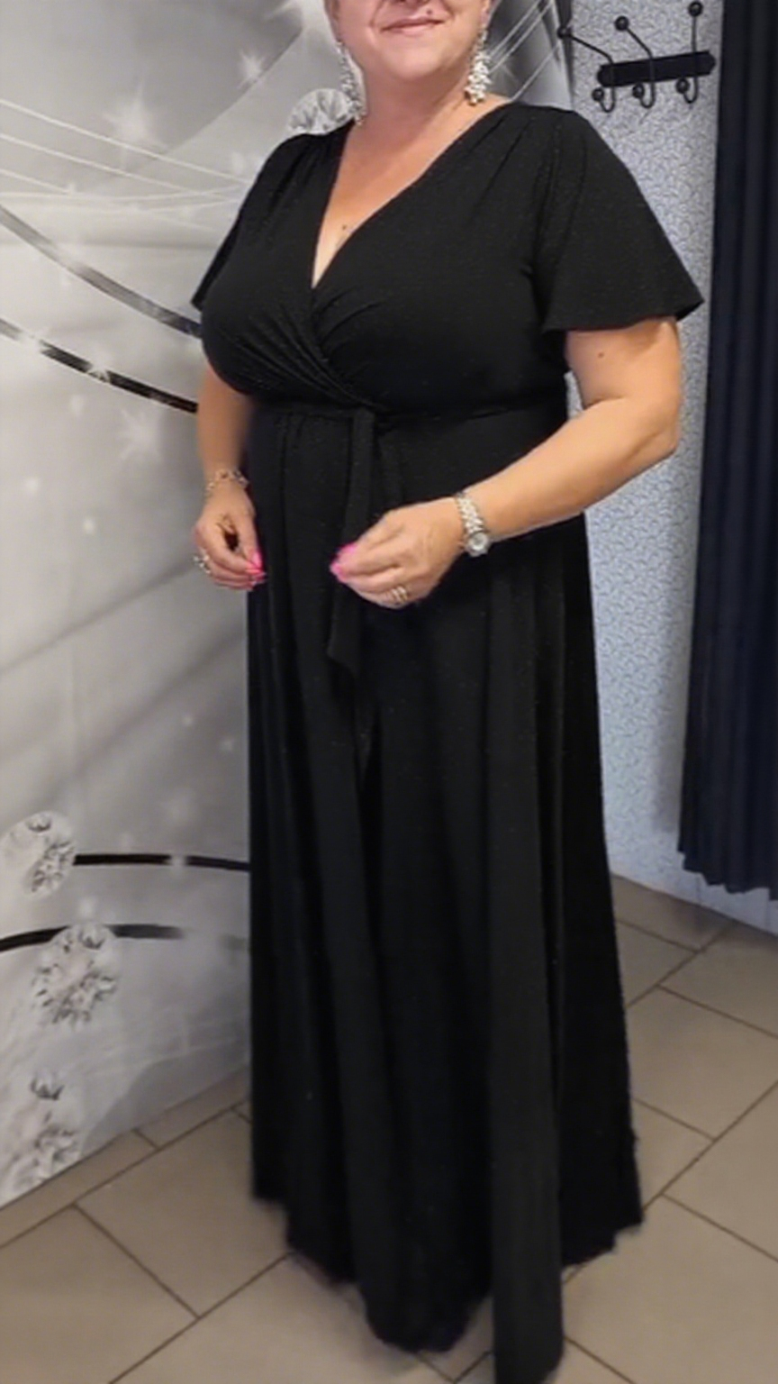 Elegancka Sukienka z Dekoltem V